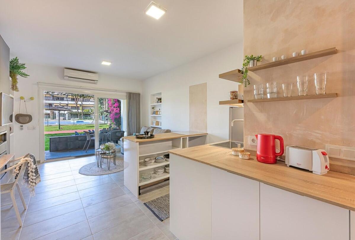 Golden Mile Getaway, Garden View, Pool & Comfort Marbella Kültér fotó