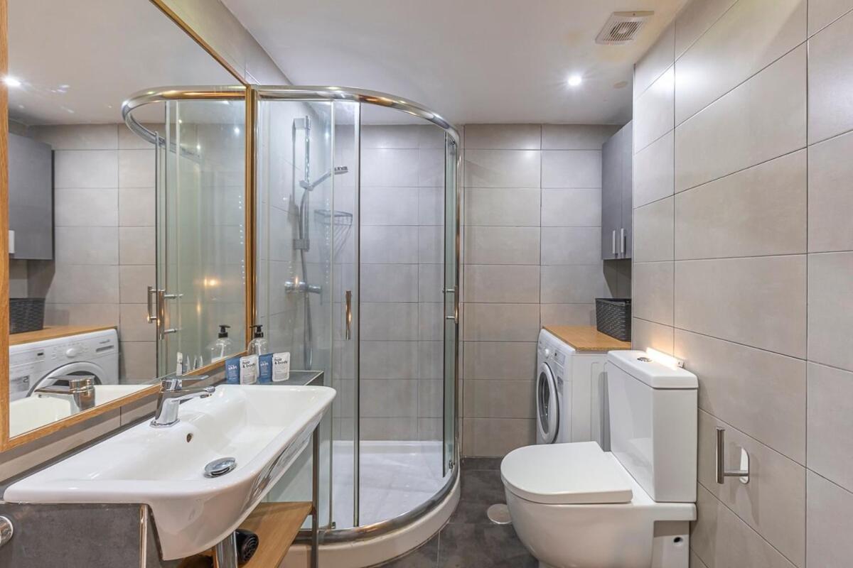 Golden Mile Getaway, Garden View, Pool & Comfort Marbella Kültér fotó