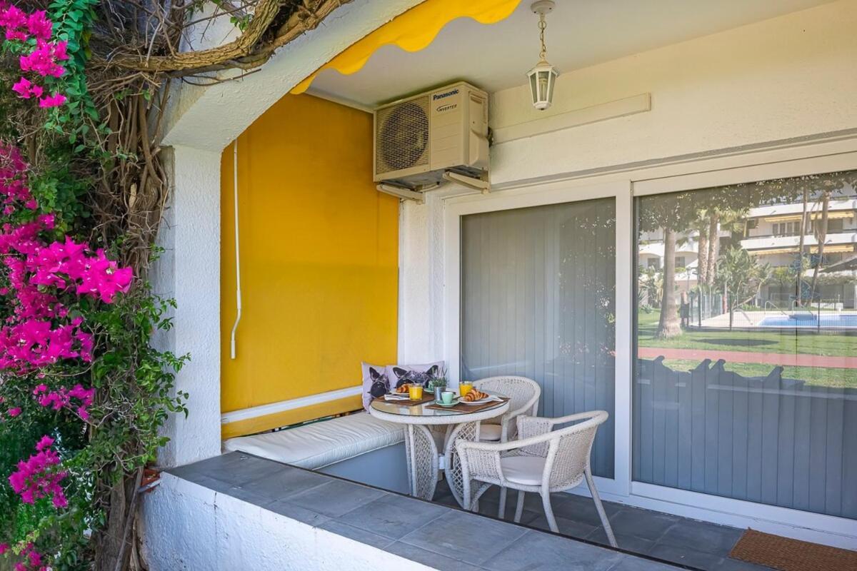Golden Mile Getaway, Garden View, Pool & Comfort Marbella Kültér fotó